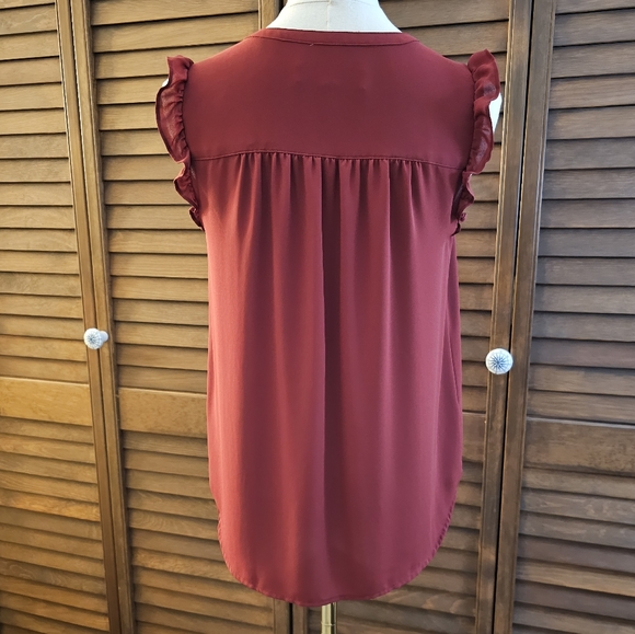 LOFT Burgundy Quarter Button Down Flutter-Sleeve Blouse (PS) - Picture 3 of 5